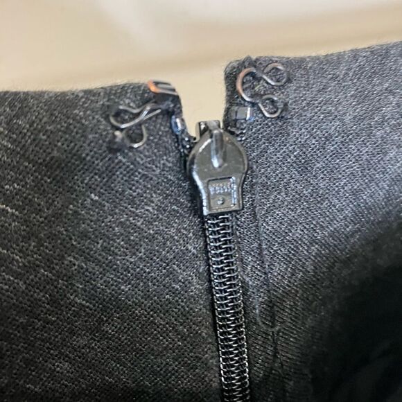 CABI 4 Ponte Bootcut Trouser Stretchy Gray Zip Back Comfort Classic Mid Rise - Picture 7 of 14